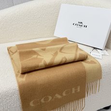 🆕 P🆕 。蔻驰。【双面围巾】感觉有了它真心不会再爱了.QC手里扣下的.真正专柜正品.全部今年最新logo最新防伪.每一 🆕 P🆕 。蔻驰。【双面围巾】感觉有了它真心不会再爱了.QC手里扣下的.真正专柜正品.全部今年最新logo最新防伪.每一