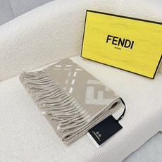 🆕 P🆕 。F家。【高克重-双面围巾】免代购!极品!灰常厚实!Fendi今年最火的围巾!全世界都在抢的老花FF字母款!主 🆕 P🆕 。F家。【高克重-双面围巾】免代购!极品!灰常厚实!Fendi今年最火的围巾!全世界都在抢的老花FF字母款!主