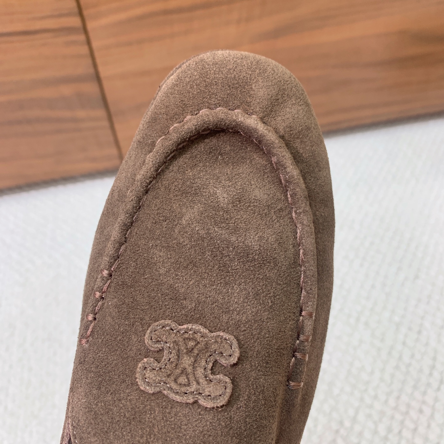 🔸CELI*E🔸乐福鞋。设计风格非常新颖、原版一比一定制！面料羊京、牛皮。原版大底。码数：35-41（4