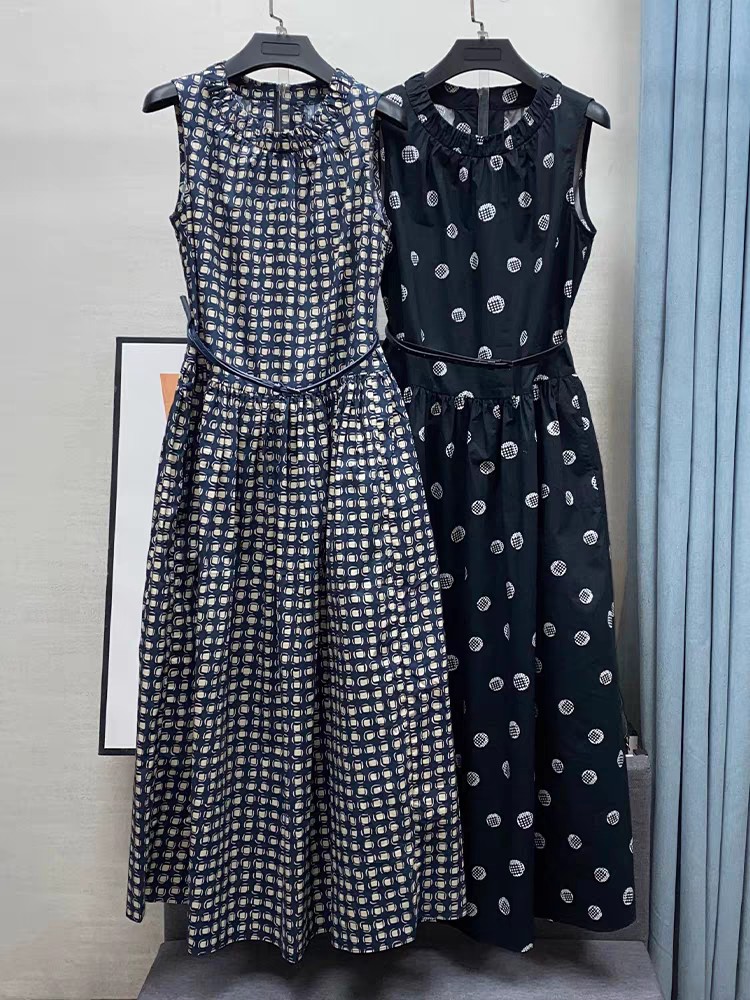 “Max & Mara’s High-Quality Women’s Clothes for Summer in Pure Cotton” - 图片 4