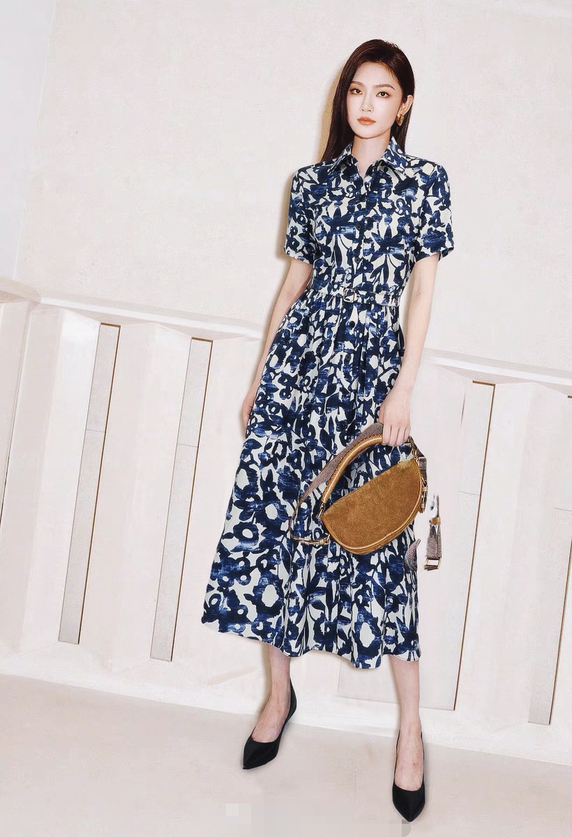 Max & Mara Summer Collection: High-Quality Women’s Dress with Unique Packaging - 图片 2