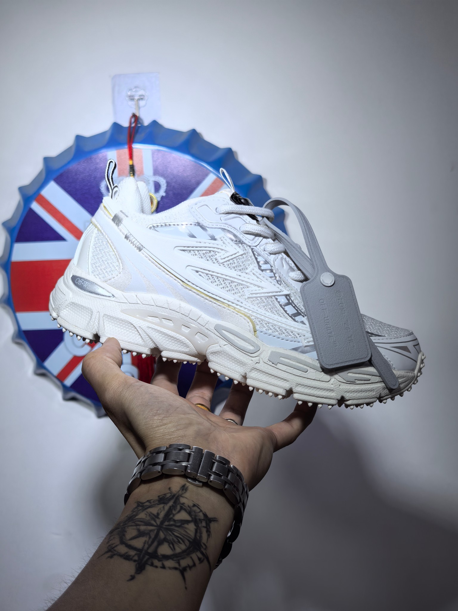 NO:356911,High-version Summer advantage main sales model OFF-WHITE Be Right Back Round-toe lace-up comfortable and lightweight life casual shoes Daddy shoes Men and women White. Size 36-45, off white19860909高版本 夏季优势主打销量款 OFF-WHITE Be Right Back 圆头系带 舒适轻便生活休闲鞋 老爹鞋 男女同款 白色. 尺码36-45,,off white,Men's shoes