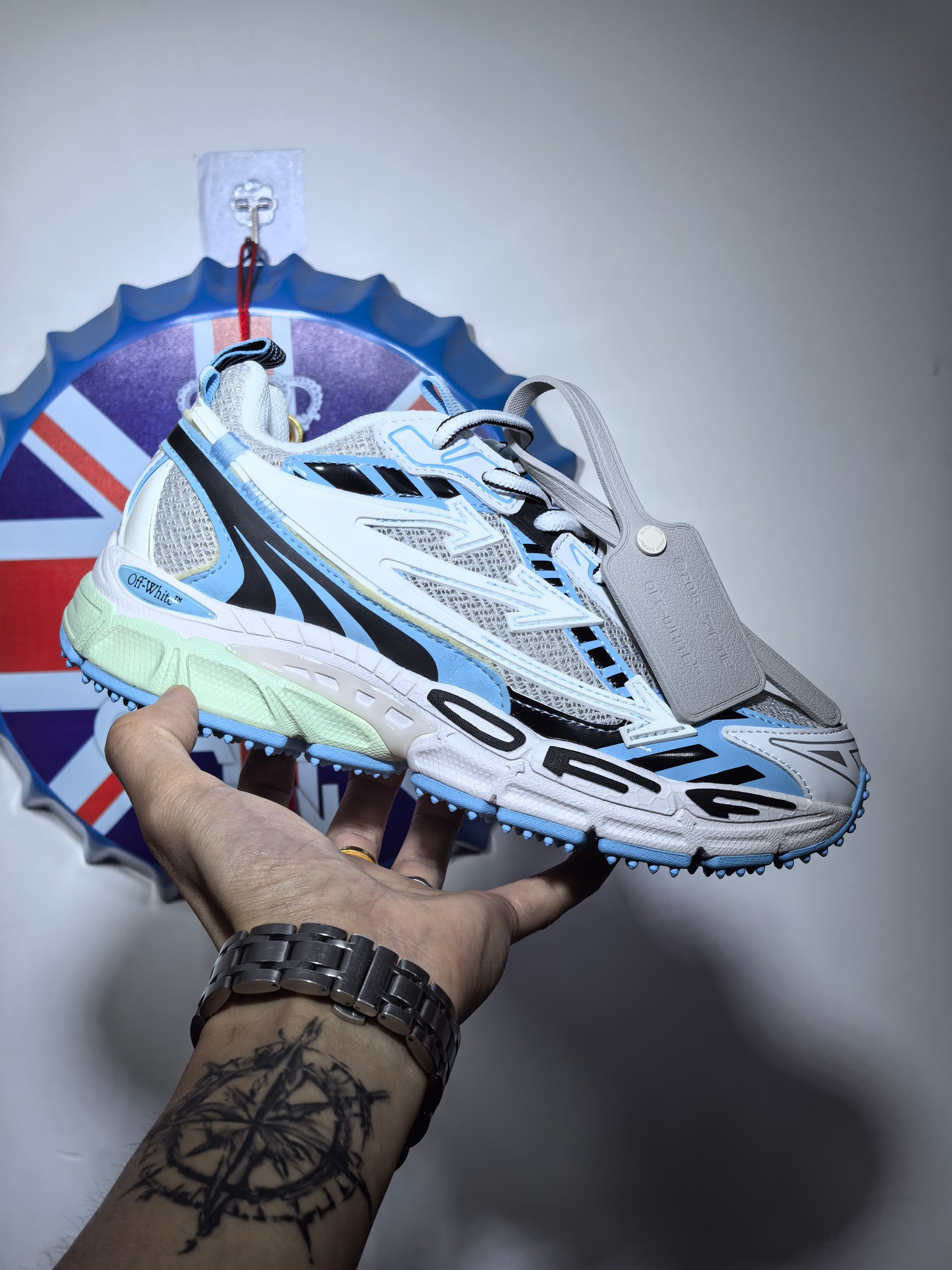 NO:356956,High-version Summer advantage main sales model OFF-WHITE Be Right Back Round-toe lace-up comfortable and lightweight life casual shoes Daddy shoes Men and women Light blue. Size 36-45, off white19860909高版本 夏季优势主打销量款 OFF-WHITE Be Right Back 圆头系带 舒适轻便生活休闲鞋 老爹鞋 男女同款 浅蓝色. 尺码36-45,,off white,Men's shoes