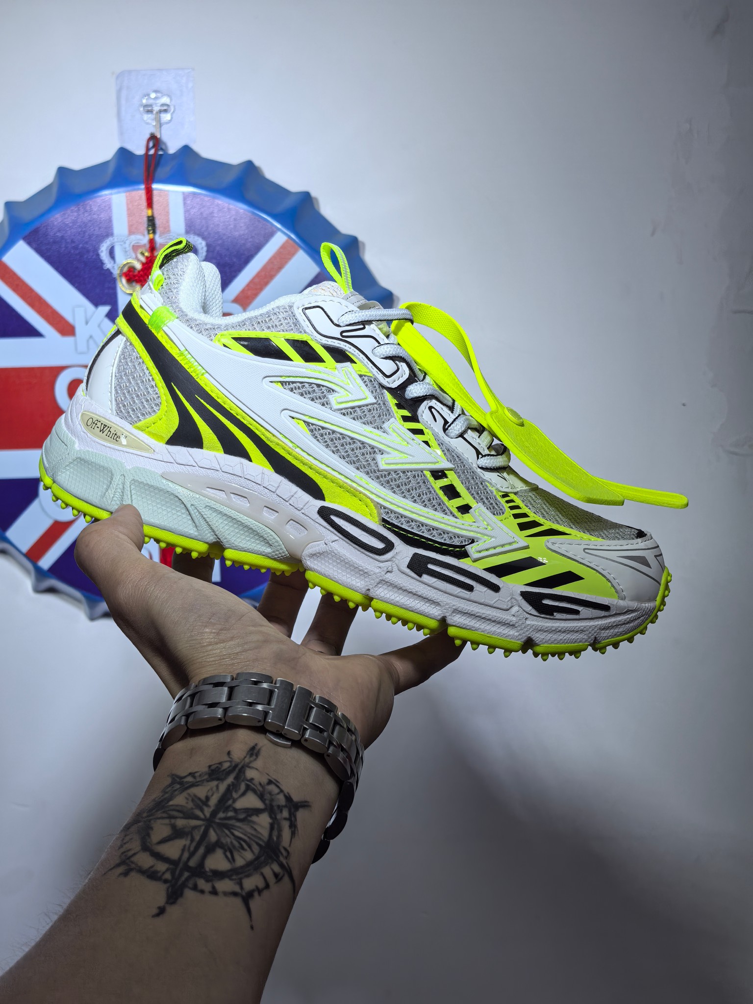 NO:357016,High-version Summer advantage main sales model OFF-WHITE Be Right Back Round-toe lace-up comfortable and lightweight life casual shoes Daddy shoes Men and women same style White fluorescent color. Size 36-45, off white19860909高版本 夏季优势主打销量款 OFF-WHITE Be Right Back 圆头系带 舒适轻便生活休闲鞋 老爹鞋 男女同款 白荧光色. 尺码36-45,,off white,Men's shoes