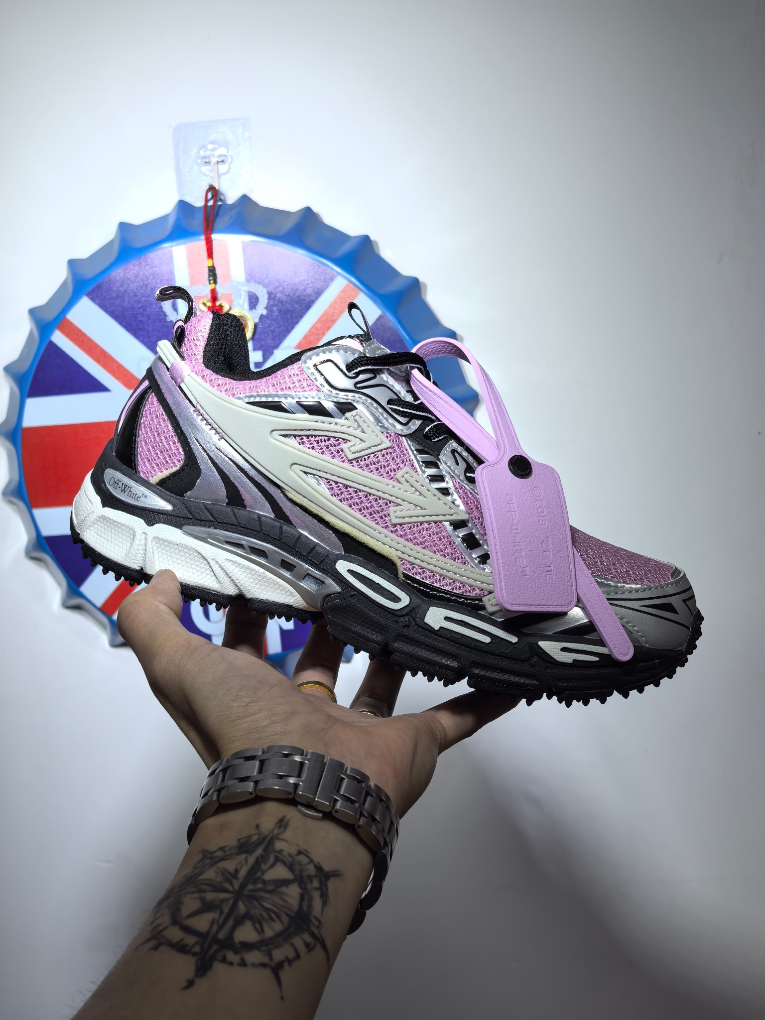 NO:357096,High-version summer advantage mainly sales model OFF-WHITE Be Right Back Lace-up round head low-top casual shoes for men and women, silver pink. Size 36-41, off white19860909高版本夏季优势主打销量款 OFF-WHITE Be Right Back 系带圆头 低帮 生活休闲鞋 男女同款 银粉色. 尺码36-41,,off white,Men's shoes