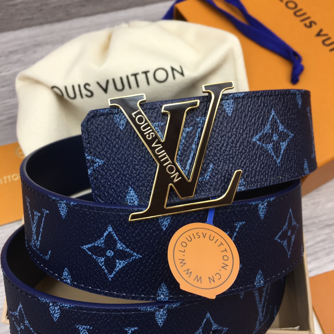 Loui* Vuitto*——新选腰带 宽度4cm 定制帆布面料字母为淡色渐变效果-Chinese UA Cheap High Quatity Brand Clothes Bags handbags Sneakers wholesale wholesaler seller from China Factory suppliers Fashion Clothing Shoes best Quality Beautiful Price Loui* Vuitto*——新选腰带 宽度4cm 定制帆布面料字母为淡色渐变效果