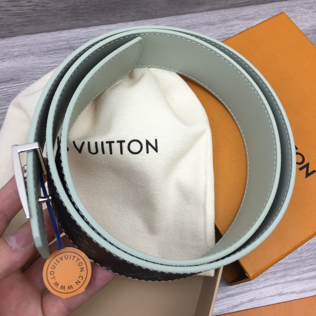 Loui* Vuitto*——新选腰带 宽度4cm 定制帆布面料字母为淡色渐变效果