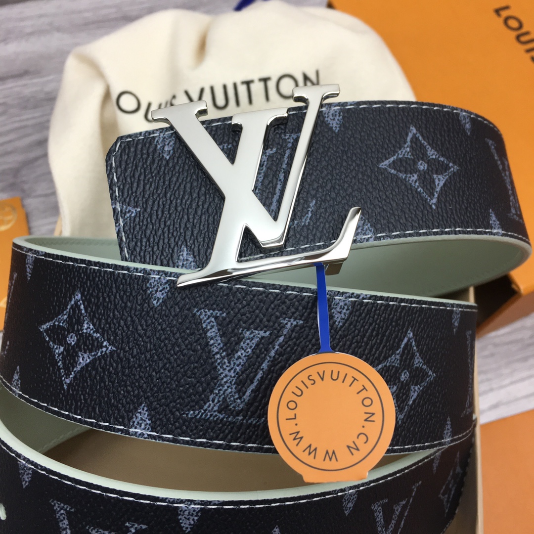 Loui* Vuitto*——新选腰带 宽度4cm 定制帆布面料字母为淡色渐变效果