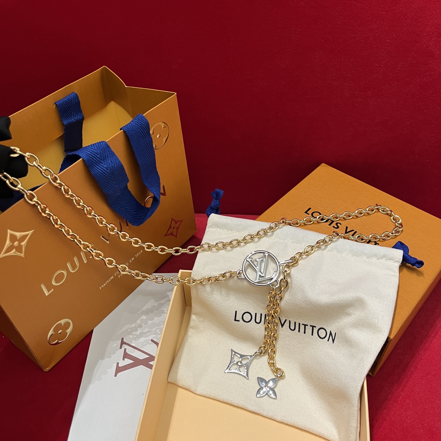 Louis Vuitton Women's Hardware Dress Waist Chain Belt, Gold & Silver 2 i1744653527230 6271 0 0