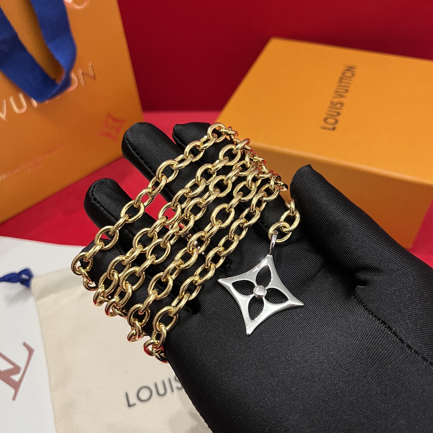 Louis Vuitton Women's Hardware Dress Waist Chain Belt, Gold & Silver 8 i1744653528658 572 0 6