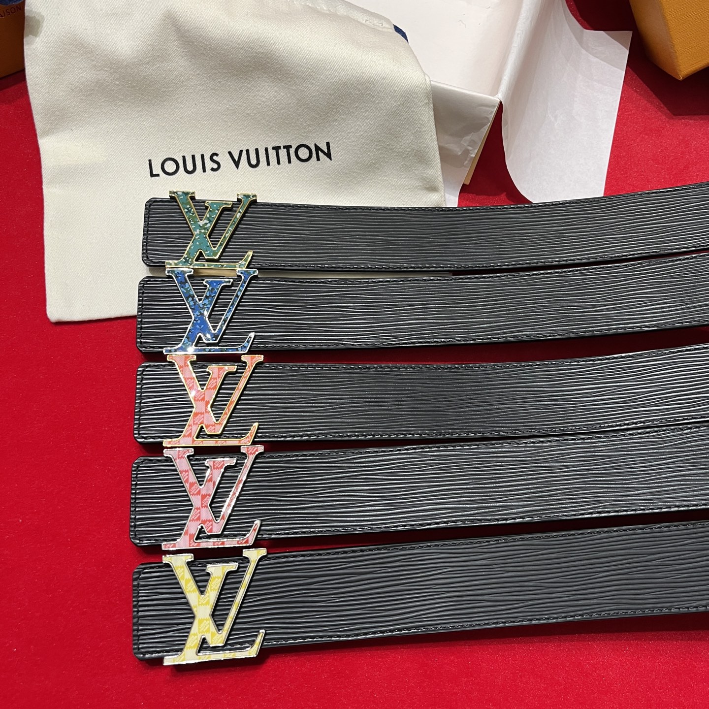 _duF9sgTnrxIsGuNNqxUfVg_fMgGfpyE17YfdDeQ