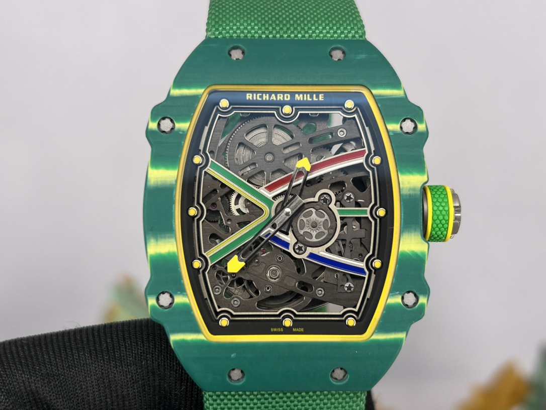 Richard Mille RM67-02 V3 Green Carbon Fiber Band Luxury Men's Watch 2 i1728126537 1000 9