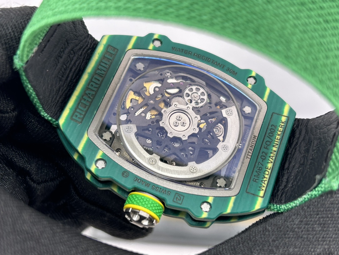 Richard Mille RM67-02 V3 Green Carbon Fiber Band Luxury Men's Watch 7 i1728126537 3397 3