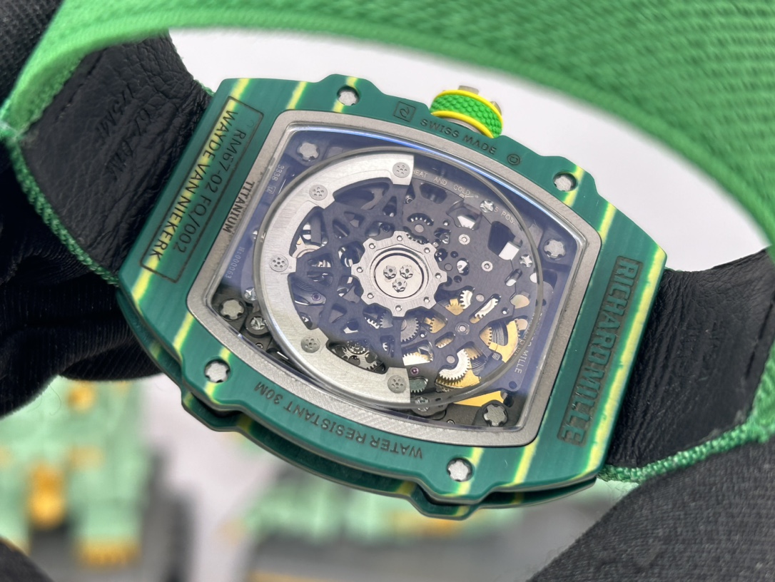 Richard Mille RM67-02 V3 Green Carbon Fiber Band Luxury Men's Watch 6 i1728126537 5670 2