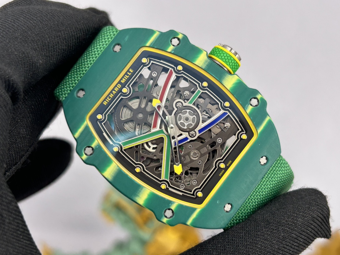 Richard Mille RM67-02 V3 Green Carbon Fiber Band Luxury Men's Watch 1 i1728126537 9849 0