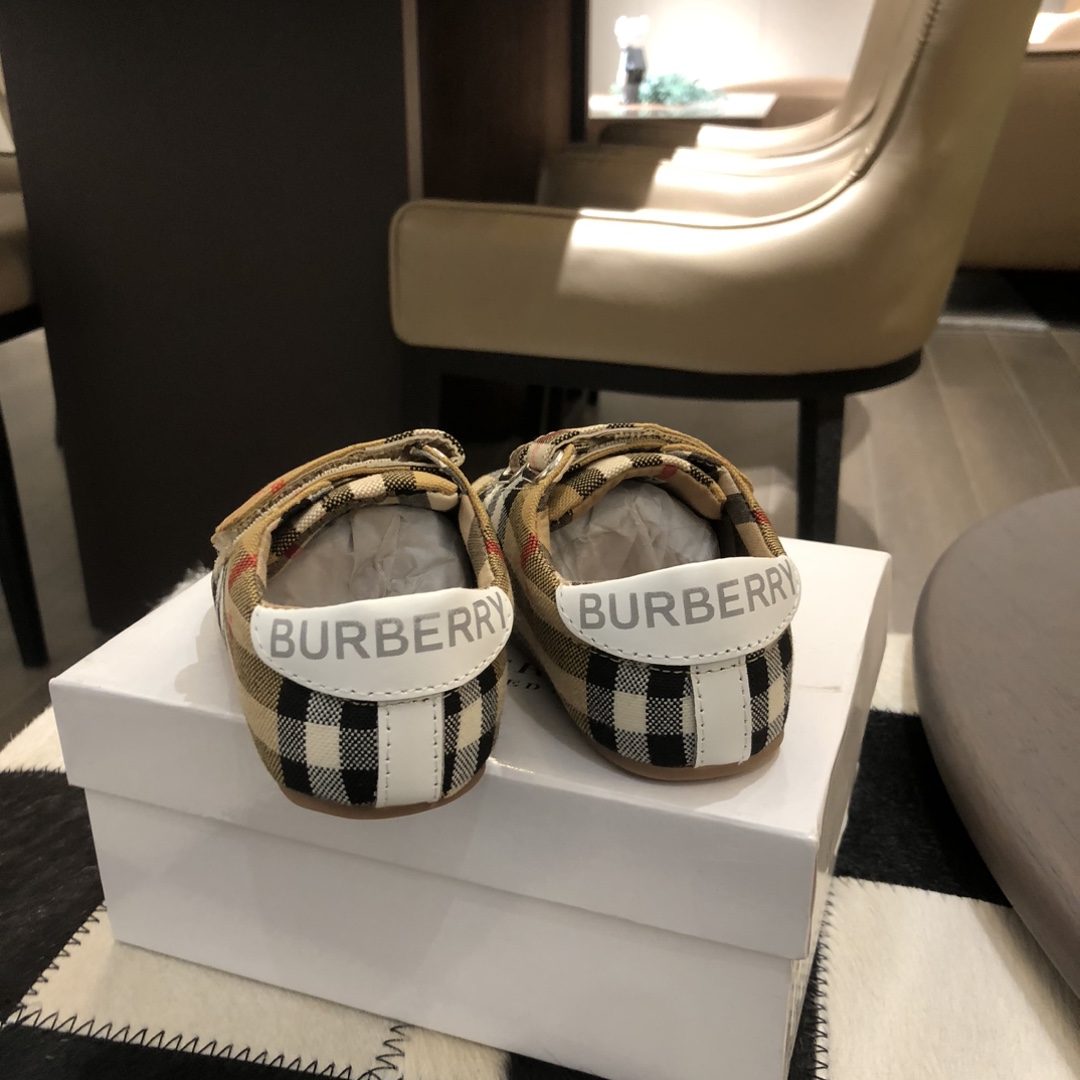 Burberry Haute Couture Classic Luxury Leather Shoe Loafer Shoes 2
