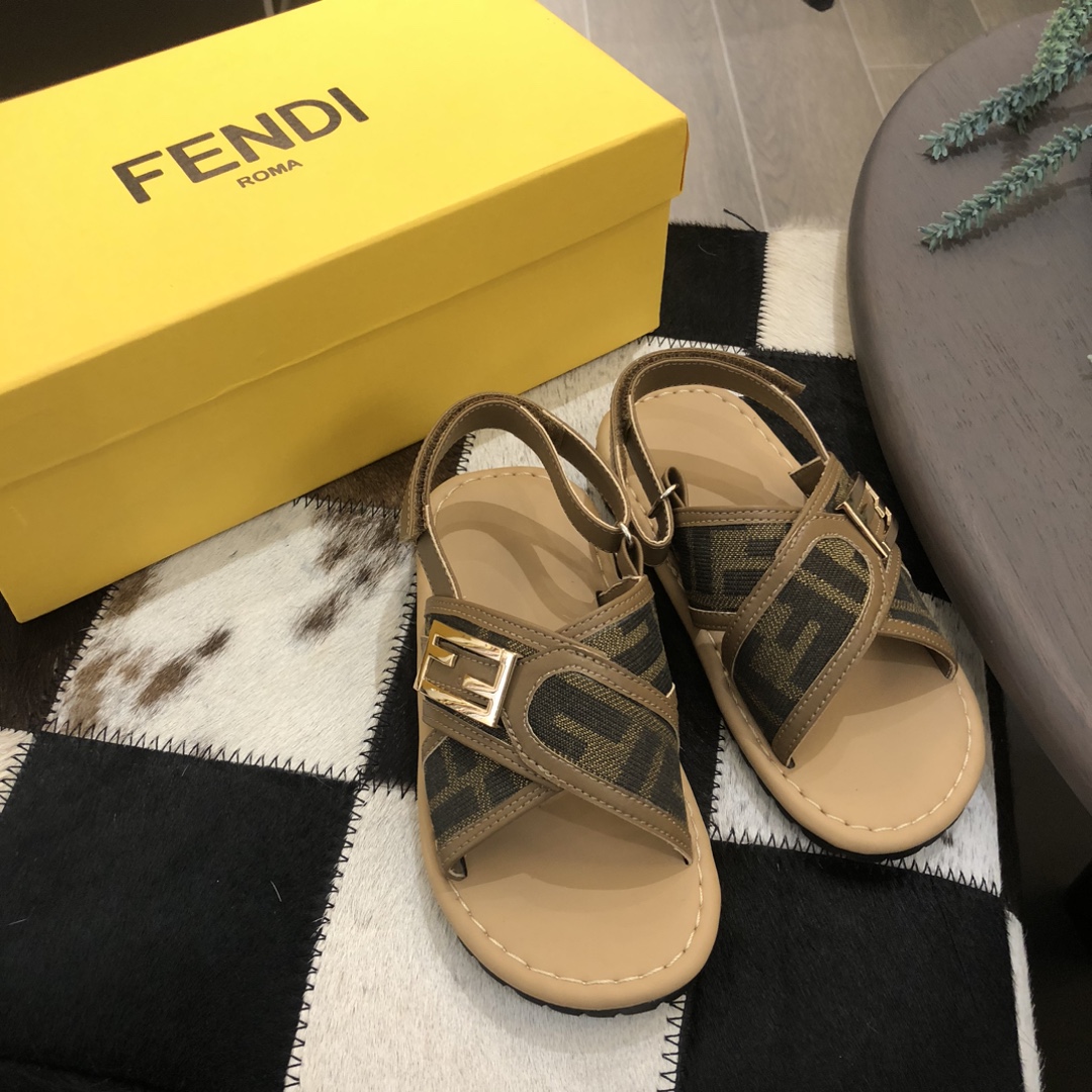 Fendi Kids Shoes Sandals Coffee Color Kids Summer Collection