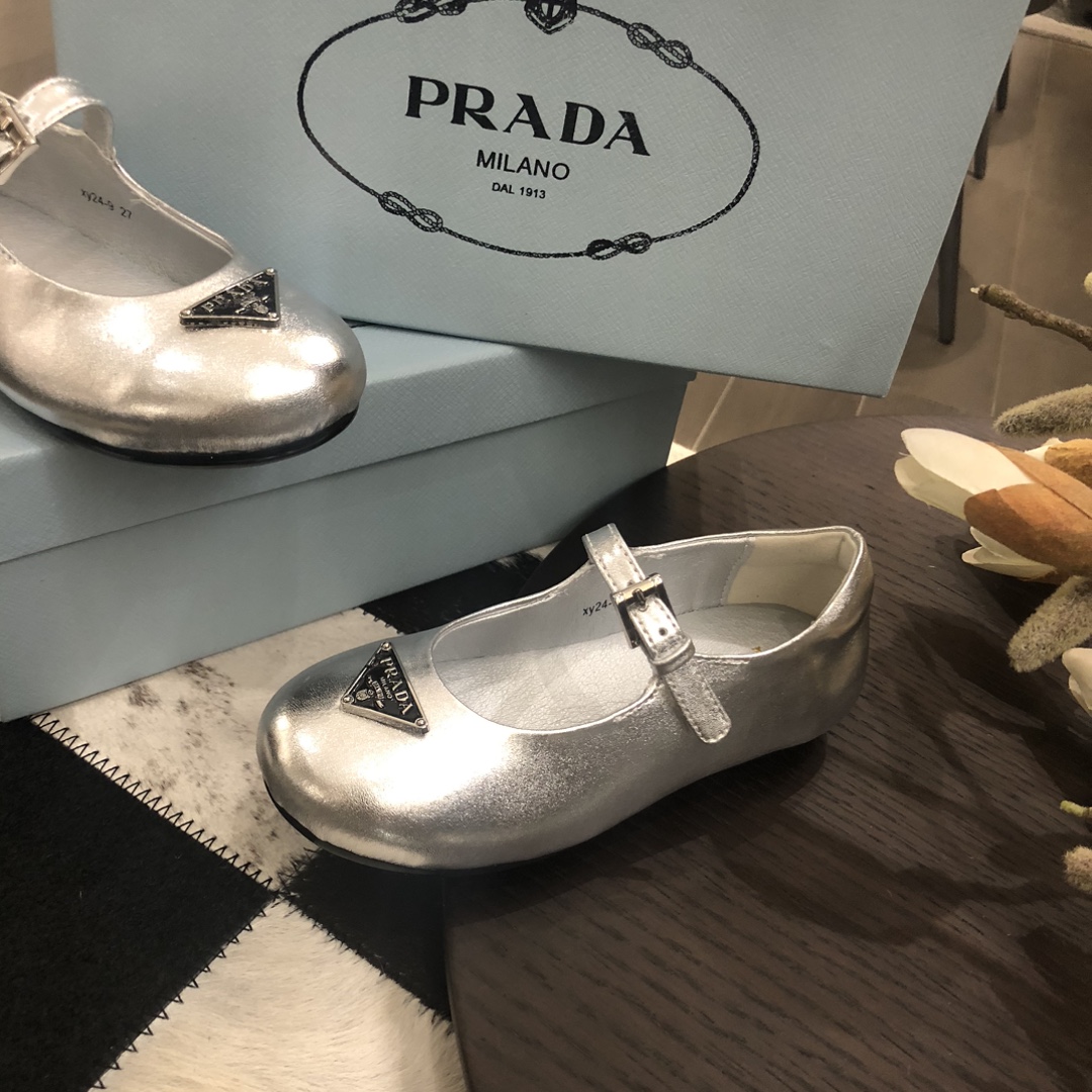 Stylish Metallic Ballet Flats for Girls – P-2025 Collection Highlight - 图片 7