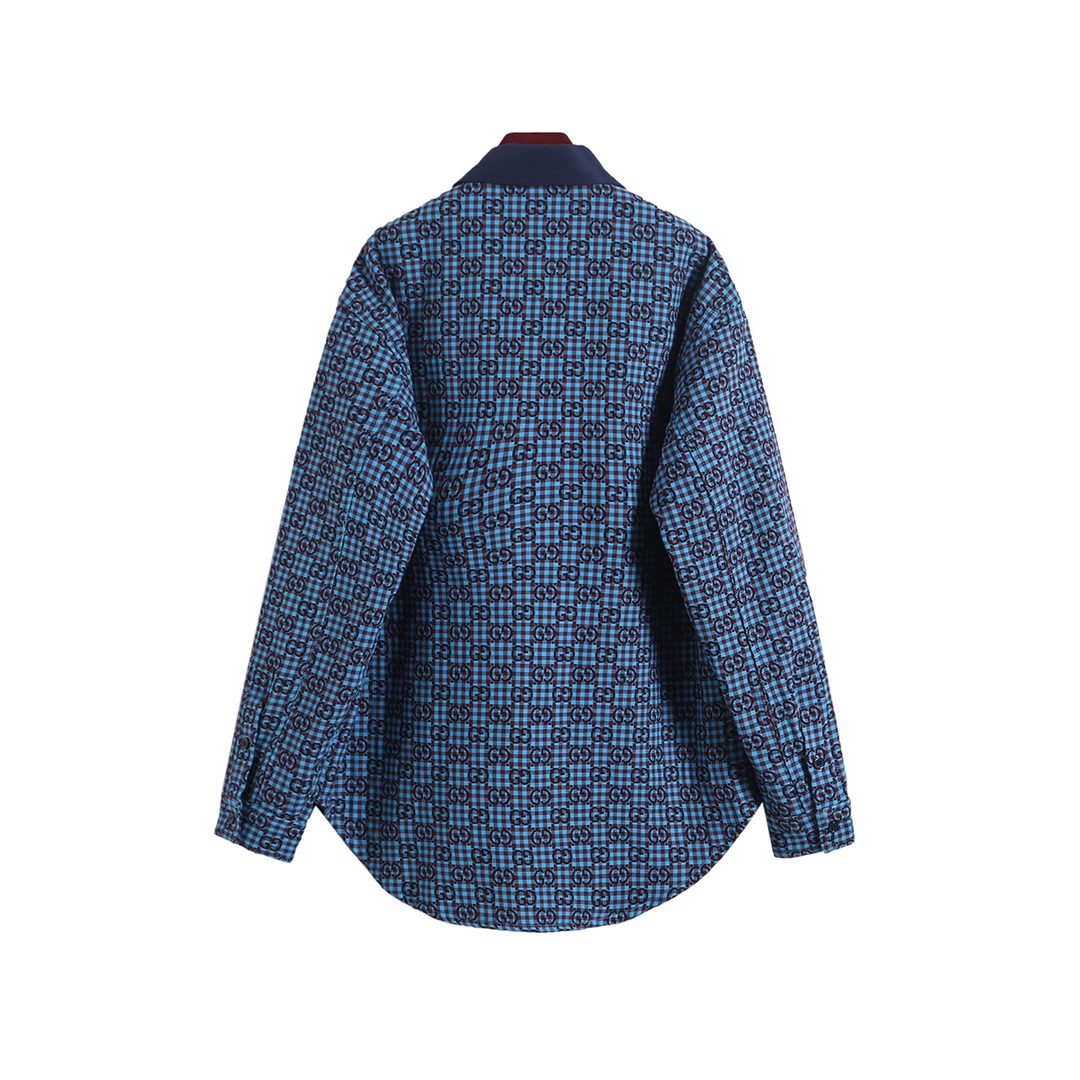 💰170 古驰 𝙂𝙐𝘾𝘾𝙄 GC 25FW 小G提花棉麻长袖衬衫
轻奢主义 男女日常通勤穿搭必备单品 正确版本 随意对比
详细特征
· 客供定织羊毛棉麻材质面料 质感高端 肤感舒适
· 全身激光对位裁剪 所有格纹全部对格
· 前幅 口袋 纯手工对位裁剪
· 领门子襟采用进口树脂复粘合衬
· 采用深海贝母纽扣
· 成衣水洗去缩率
· 全麦夹专车工艺
· 原版主唛水洗吊牌纽扣包装
颜色:绿色/蓝色
尺码:XS/S/M/L