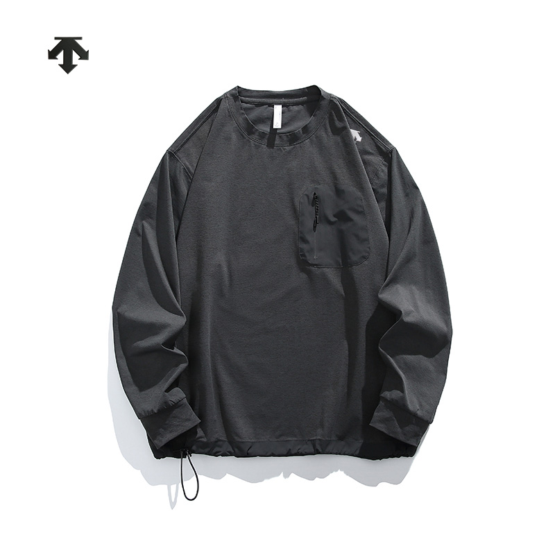 💰115 
☞DESCENTE✘迪桑特海外版25ss🔥高品质新款五色速干轻薄功能卫衣（肩膀胸口立体硅胶标，无感领标 专用包装袋）
     采用梭织户外速干面料  舒适透气  有质感    做工精细  走线规则  落肩袖宽松版 不挑身材  男女同款情侣款!
颜色:浅白灰 极低黑 黄卡其 冷灰绿 远山灰
尺码:S-2XL