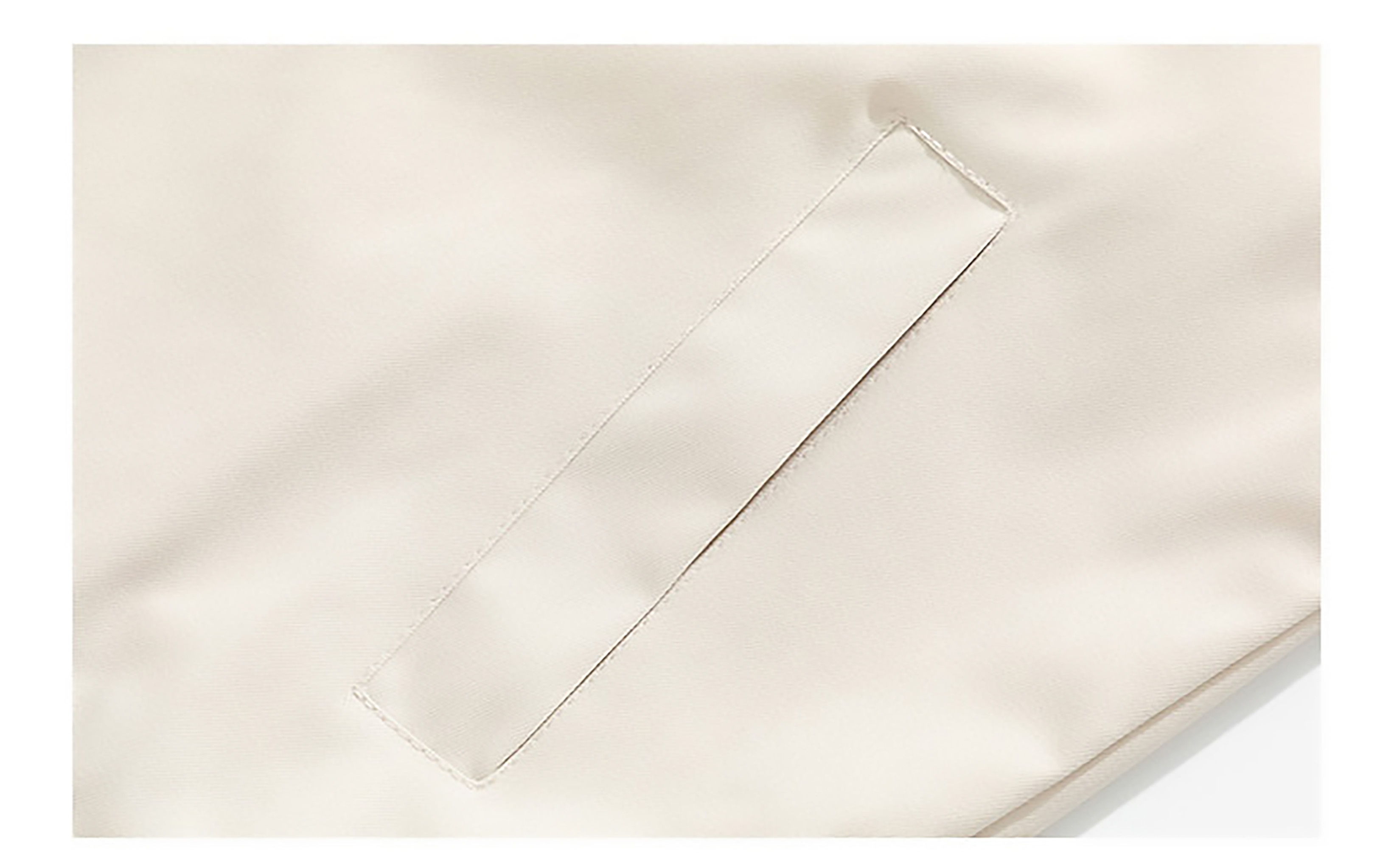 供货价:125💰『云仓特别款』出口贸易版本,天花板版本,原包装+原吊牌  
高品质耐克25ss🔥秋季二色款外套假两件连帽夹克
   衣服版型宽松  细节完美  梭织面料耐磨耐脏 立体裁剪宽松版型   立体五金标反复水洗不会开裂脱落   男女同款情侣款
颜色:黑色 卡其色
尺码：S-3XL











