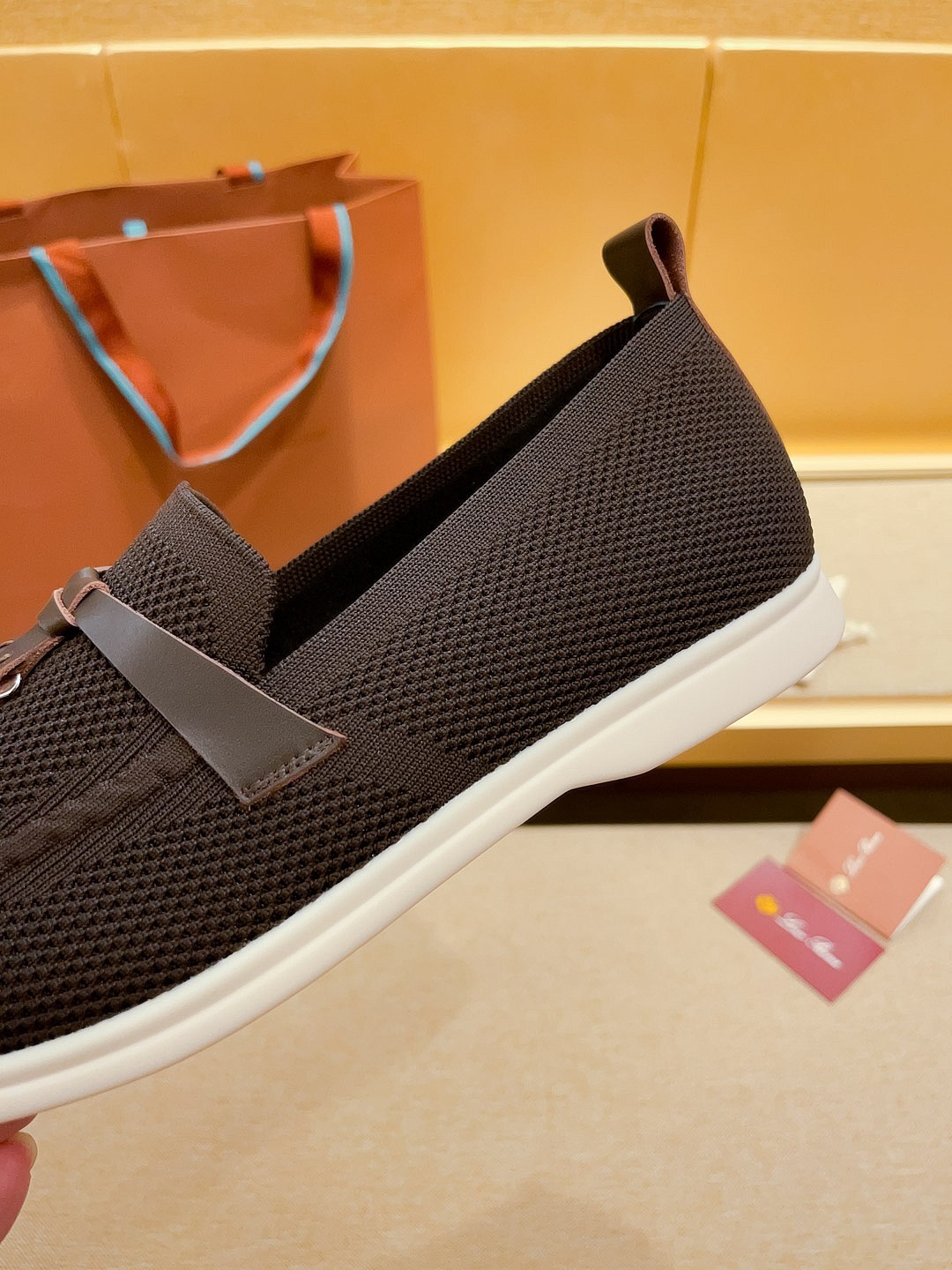Precio de fábrica:Obtener Loro Piana 2023 Zapatos mocasín nuevo cuenta con una parte superior de gam