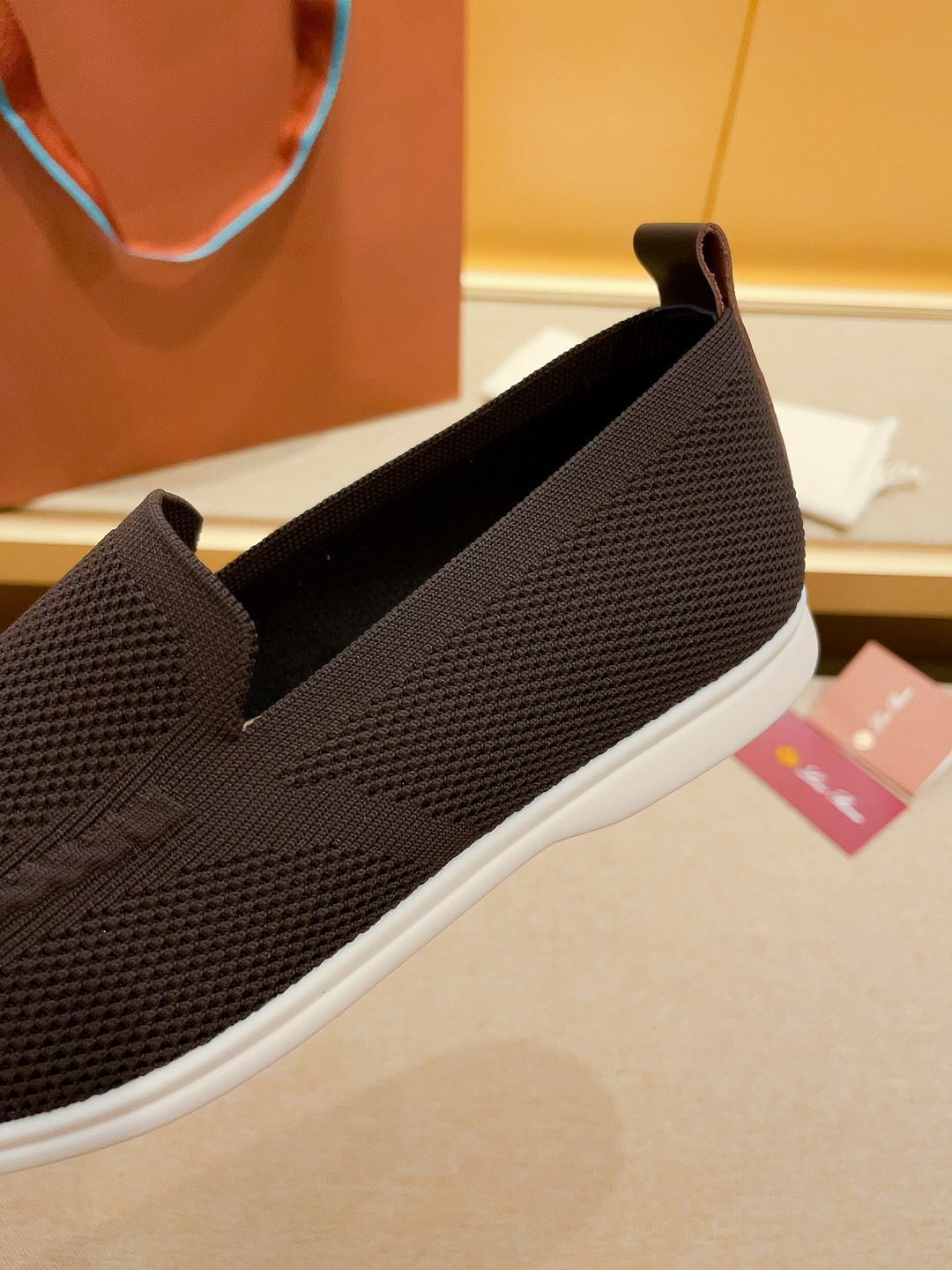 Precio de fábrica:Obtener Loro Piana 2023 Zapatos mocasín nuevo cuenta con una parte superior de gam