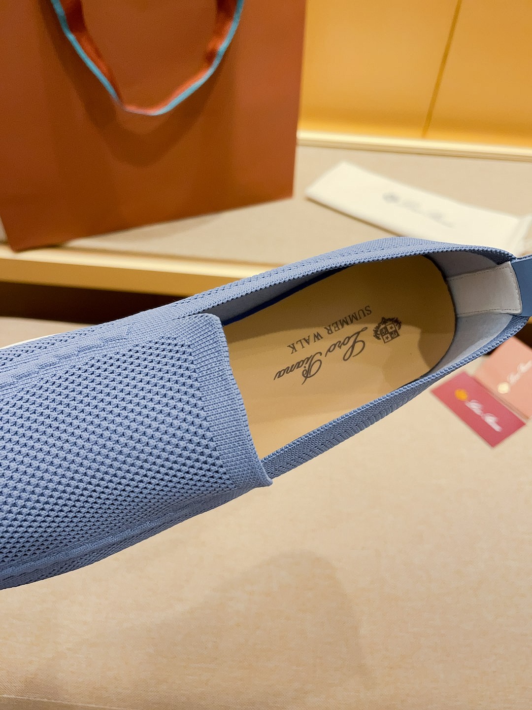 Precio de fábrica:Obtener Loro Piana 2023 Zapatos mocasín nuevo cuenta con una parte superior de gam