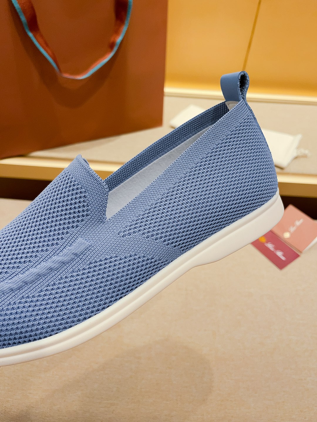 Precio de fábrica:Obtener Loro Piana 2023 Zapatos mocasín nuevo cuenta con una parte superior de gam