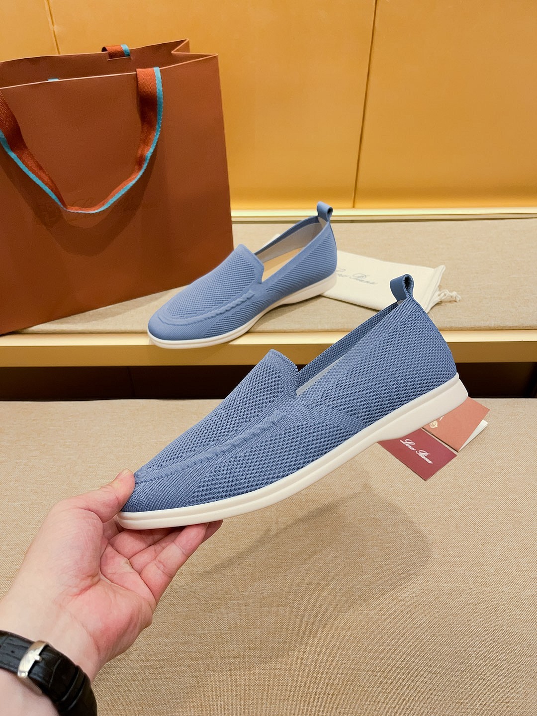 Precio de fábrica:Obtener Loro Piana 2023 Zapatos mocasín nuevo cuenta con una parte superior de gam