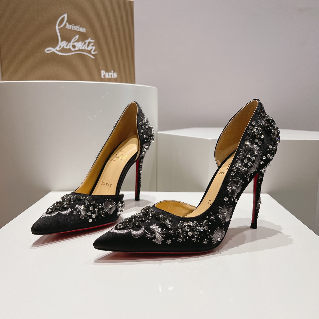 顶级版原版盒ChristianLouboutin2024s原版做货重工CL经典刺绣lRAZA高定凉鞋︎鞋