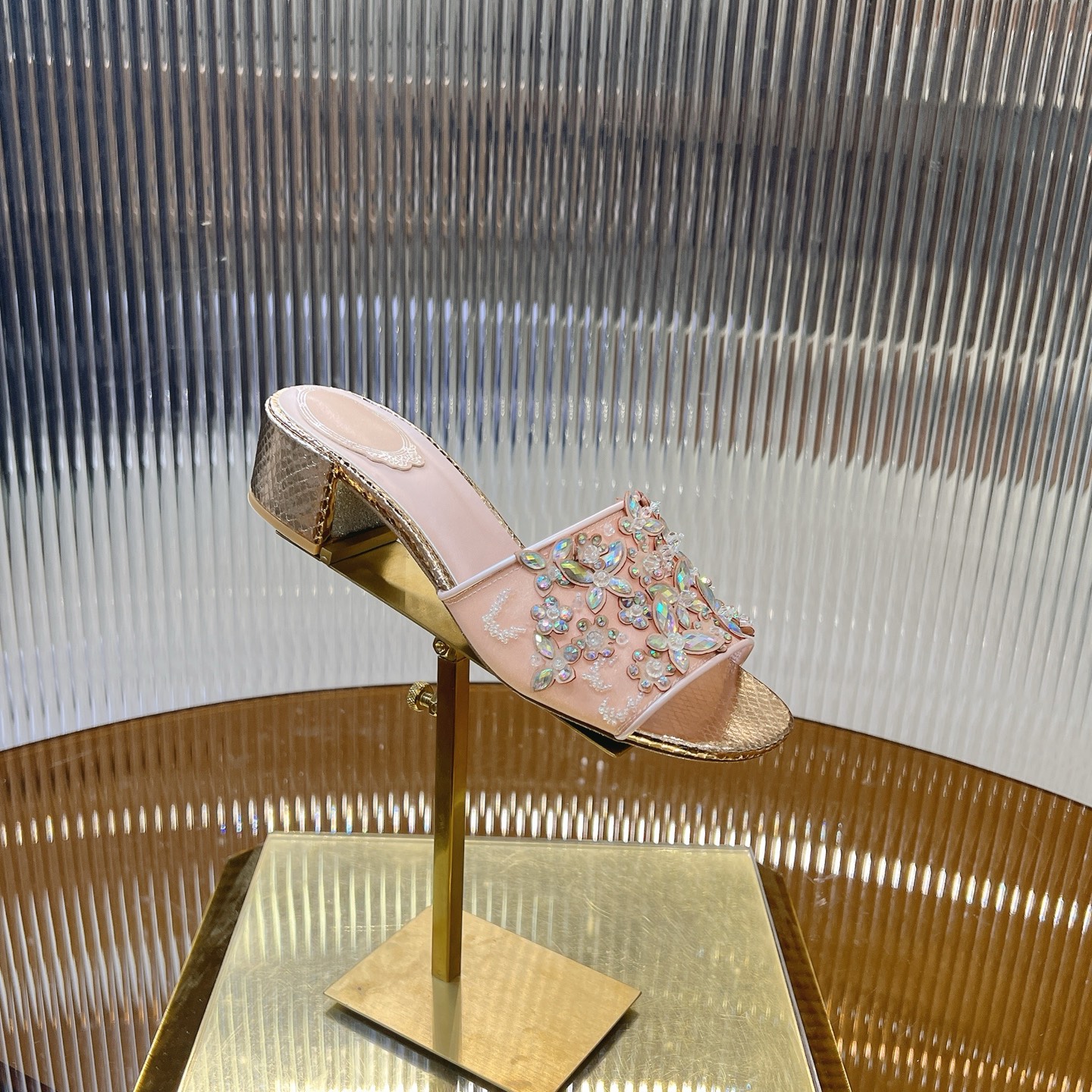 P588 High-Heeled Butterfly Sandals: Romantic, Elegant Design, 34-43 Sizes, Pink/Silver, 4.5cm Heel - 图片 6