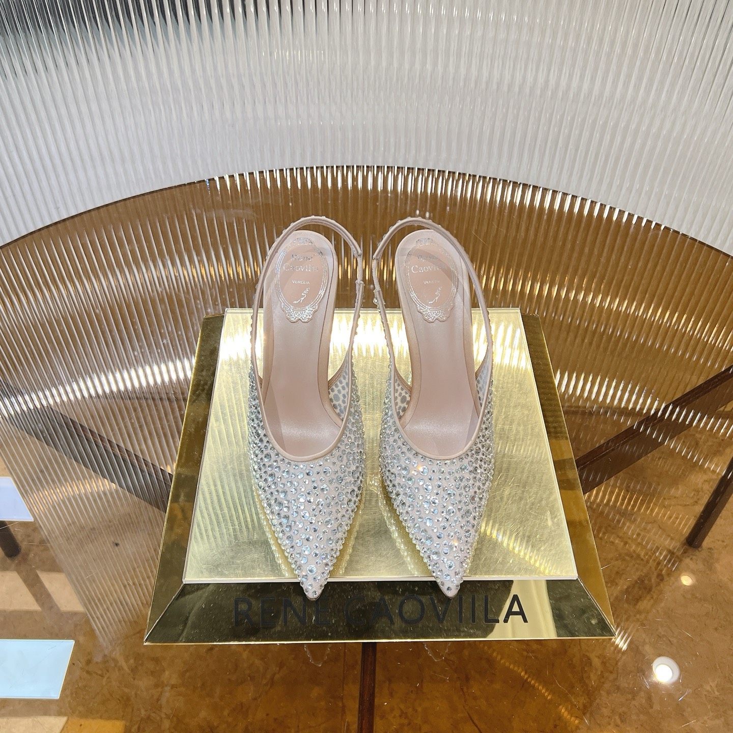 NO:257771,R C | s Heavy Industry RC diamond gem lace high heels wedding shoes series imported upper with silk fabric diamond-inlaid pearlescent sheepskin foot pads, imported super flash expensive Swarovski crystal diamonds, gorgeous BlingBling exquisite and graceful inner grain pearlescent sheepskin, outsole original uniform glue-inlaid silver leather outsole Size34-43 