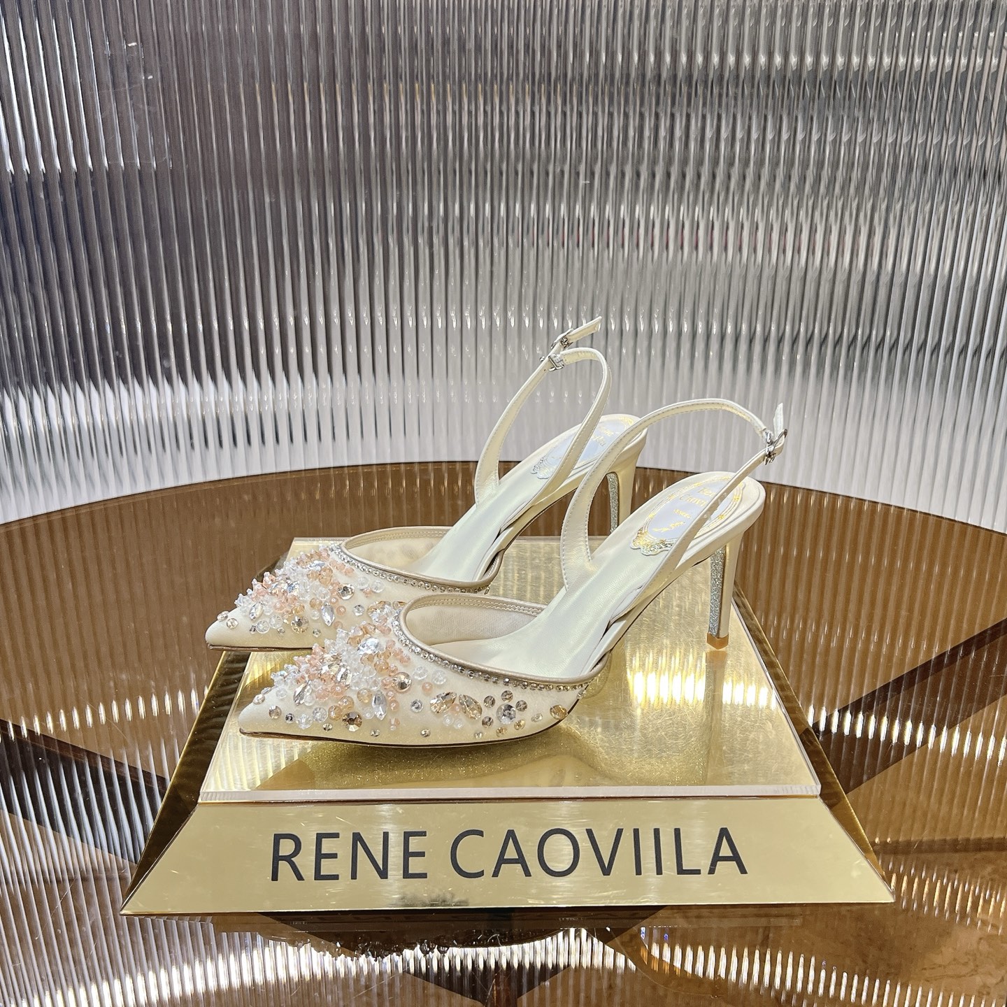 NO:260107,Top version R C | 2025s Heavy Industry RC Crystal Gem Empty High Heels Series Sandals ~ Single Shoes Imported Mesh with Beaded Sheepskin Surface, Pure Handmade One-to-One Seam Diamond Customized, Imported Super Flash and Expensive Swarovski Crystal Diamond, Gorgeous BlingBling Exquisite Grained Sheepskin Outsole Original Consistent Glue Glitter Silver Leather Outsole Size34-43 