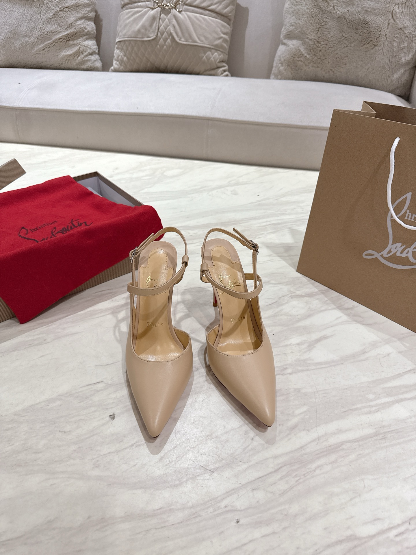 NO:262726,Top version Original box Christian Louboutin | 2025s original product Heavy Industry CL new strap high heels material top layer high gloss calf patent leather inner grain pearl sheepskin outsole original imported AR1 top leather outsole Size34-43 