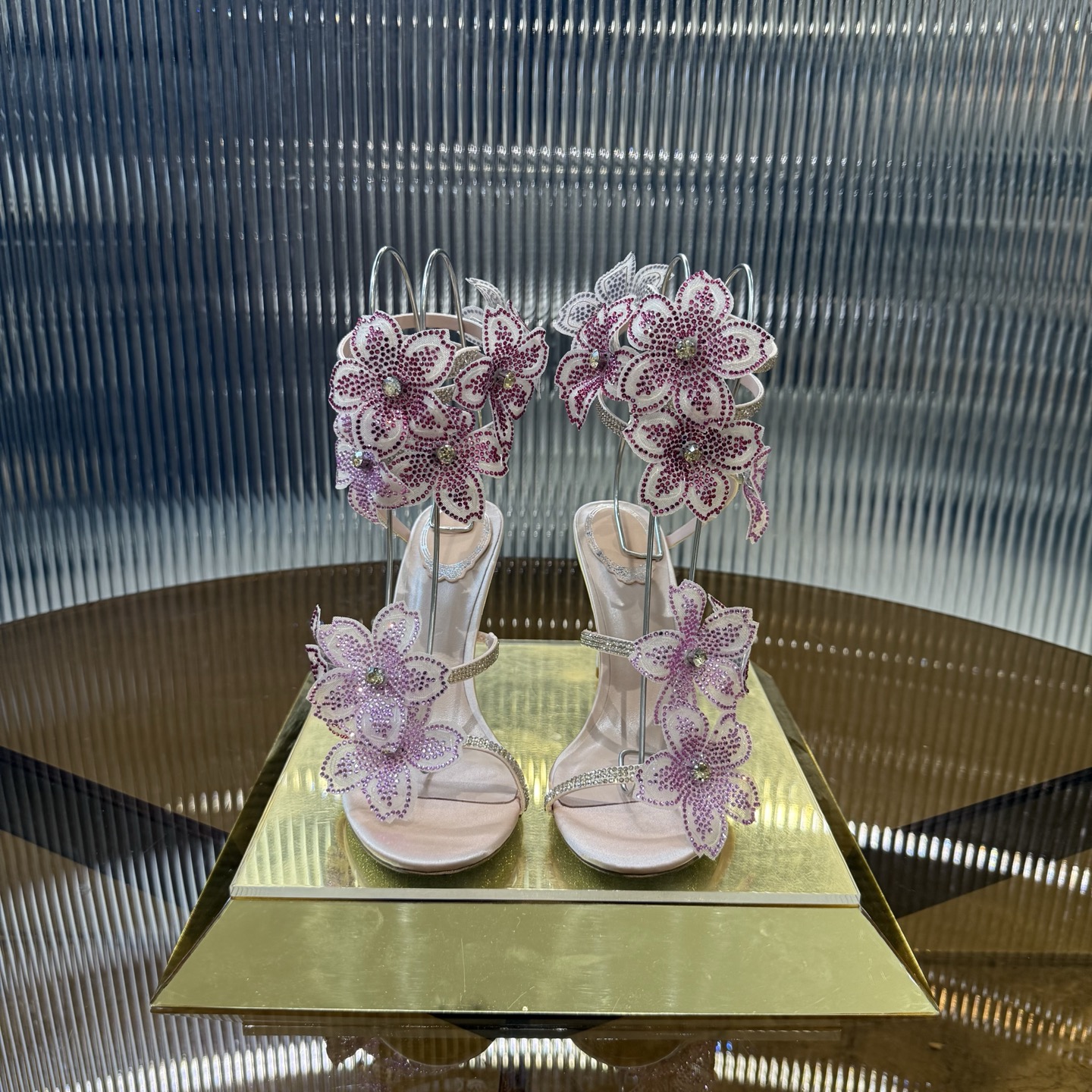 Stylish FLORIANE High Heels with Snake-Style Lace and Water Drills