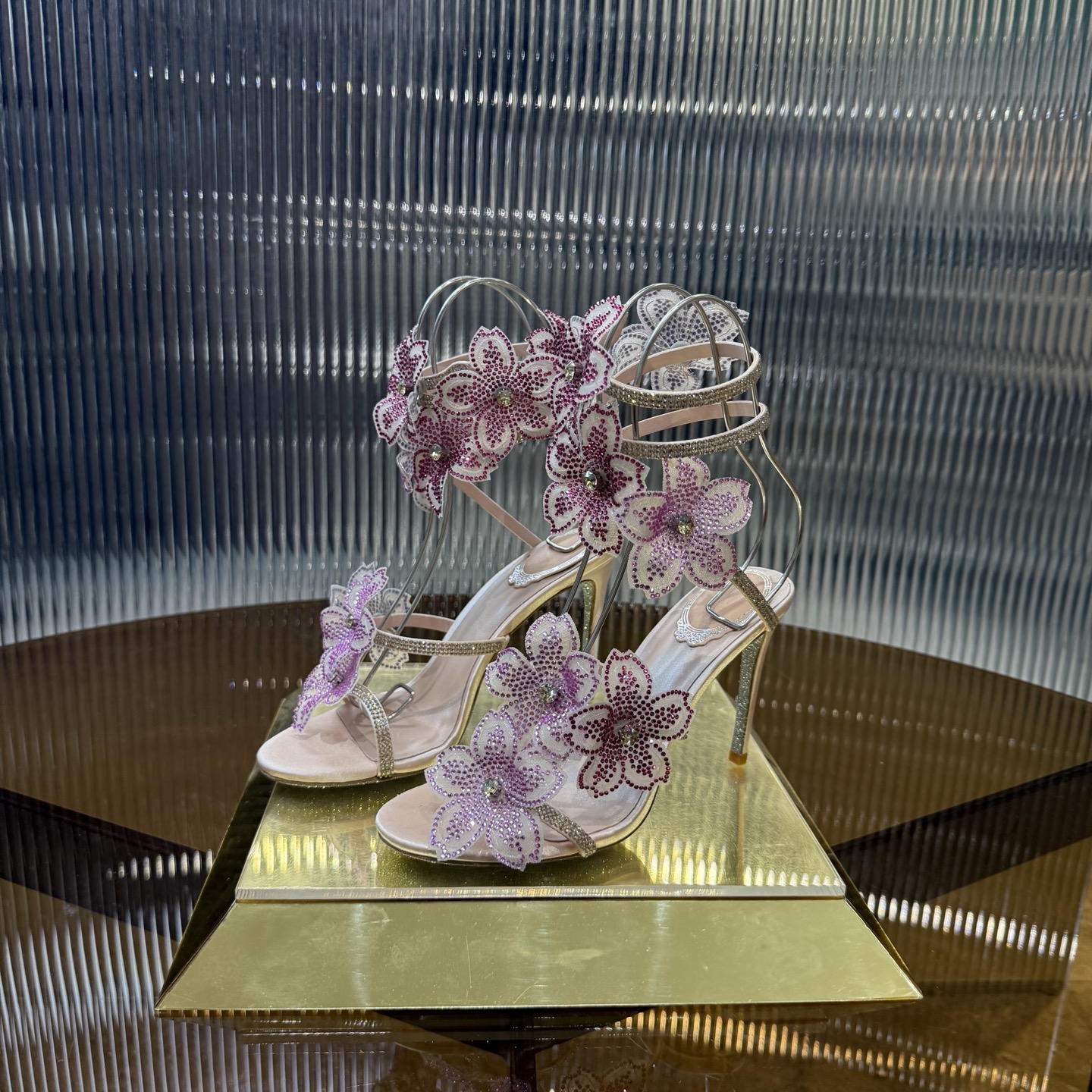 Stylish FLORIANE High Heels with Snake-Style Lace and Water Drills - 图片 2