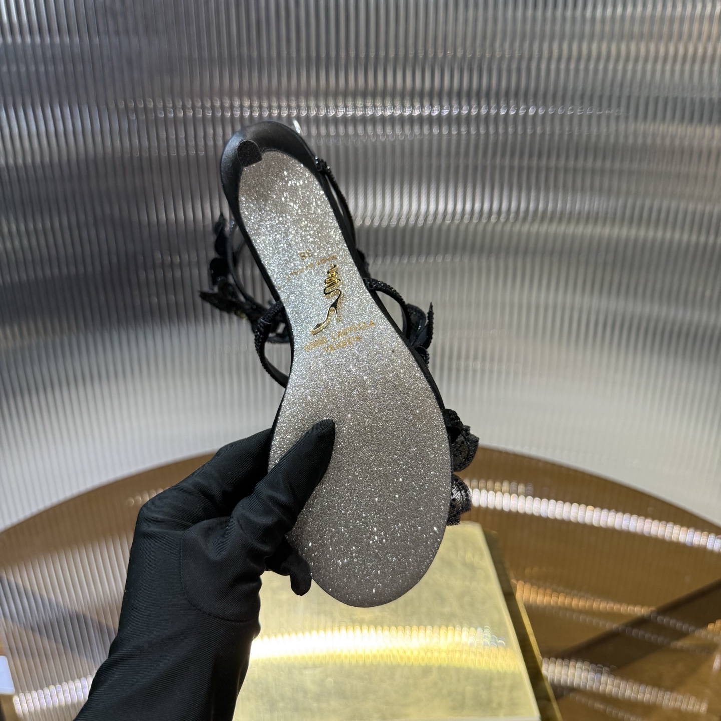 Elegant FLORIANE High Heels with Snake-Style Lace and Water Drills. - 图片 9