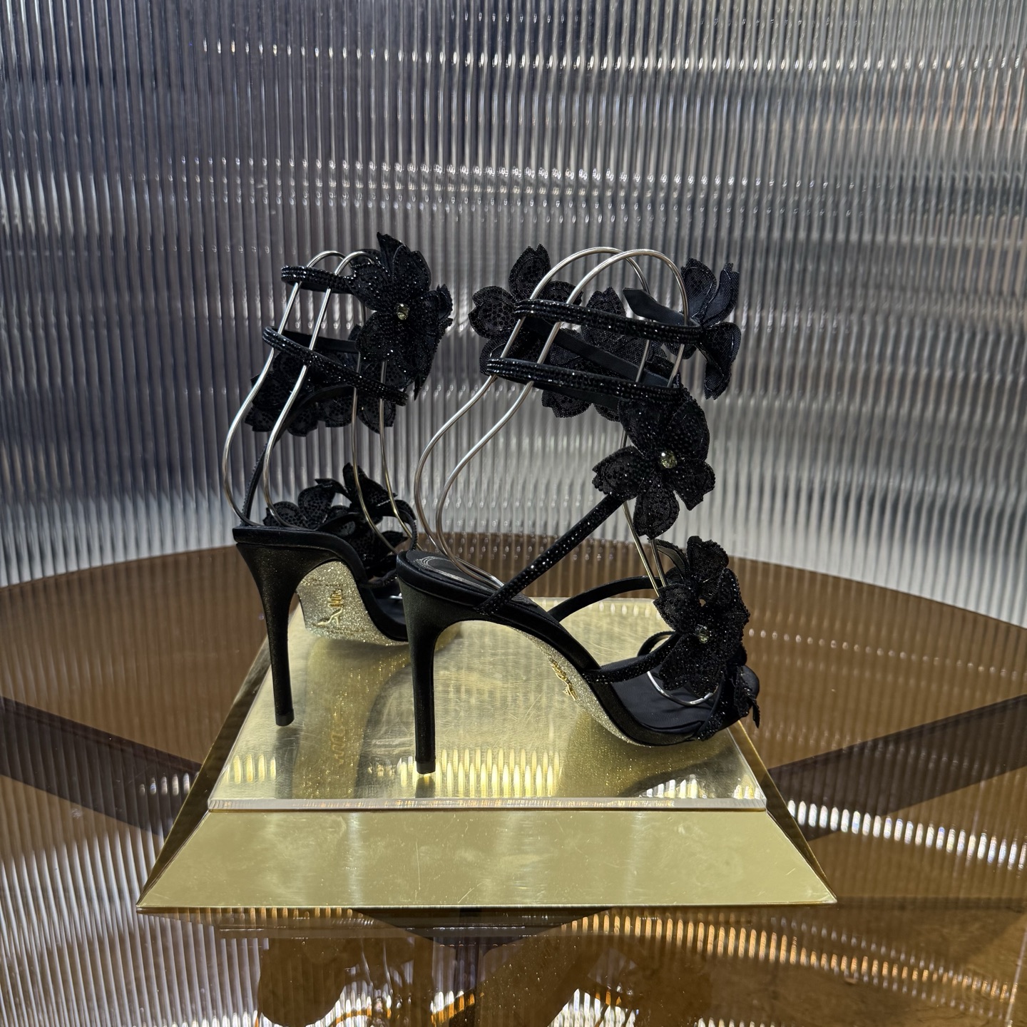 Elegant FLORIANE High Heels with Snake-Style Lace and Water Drills. - 图片 8