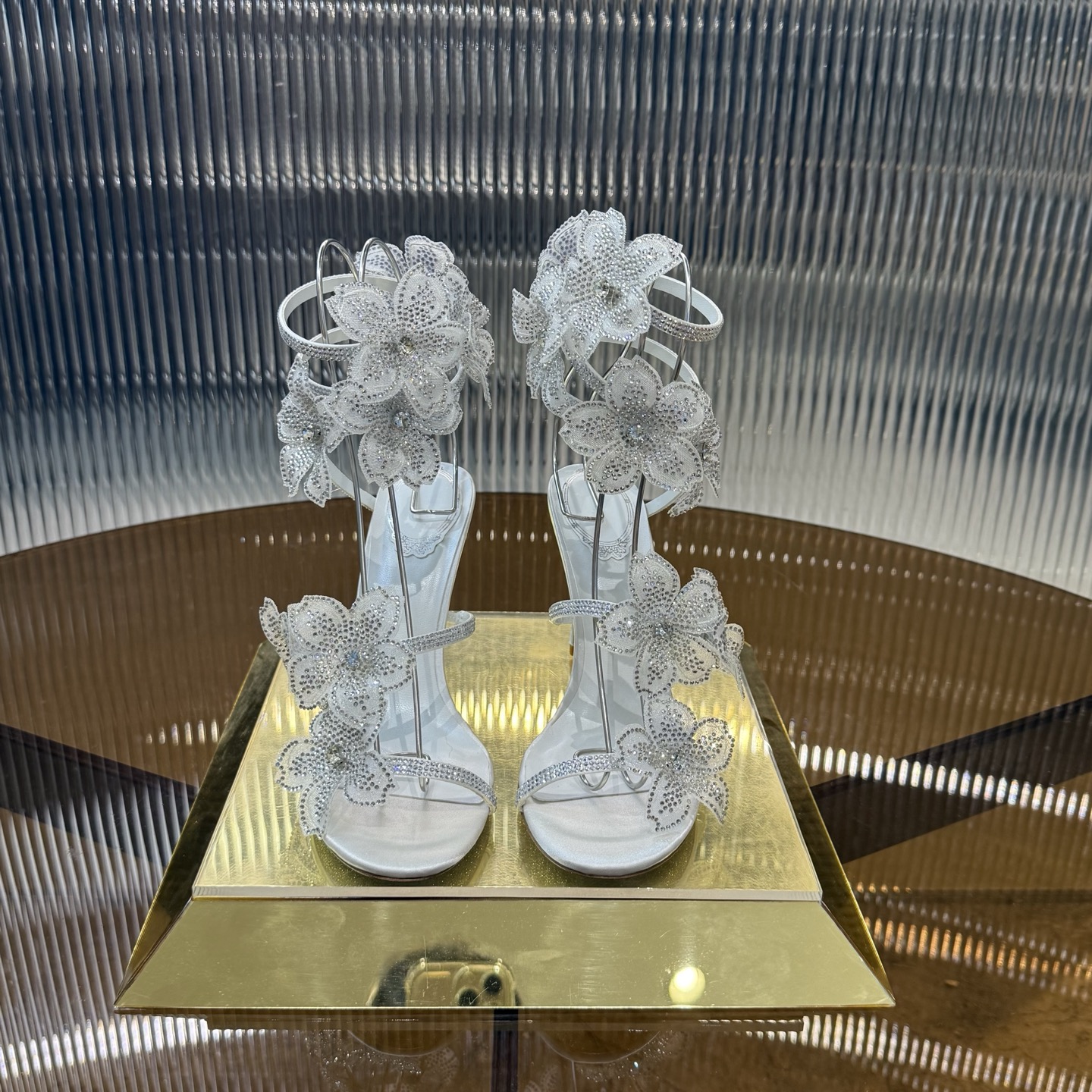 Stylish FLORIANE High Heels with Snake-Style Lace and Water Drills
