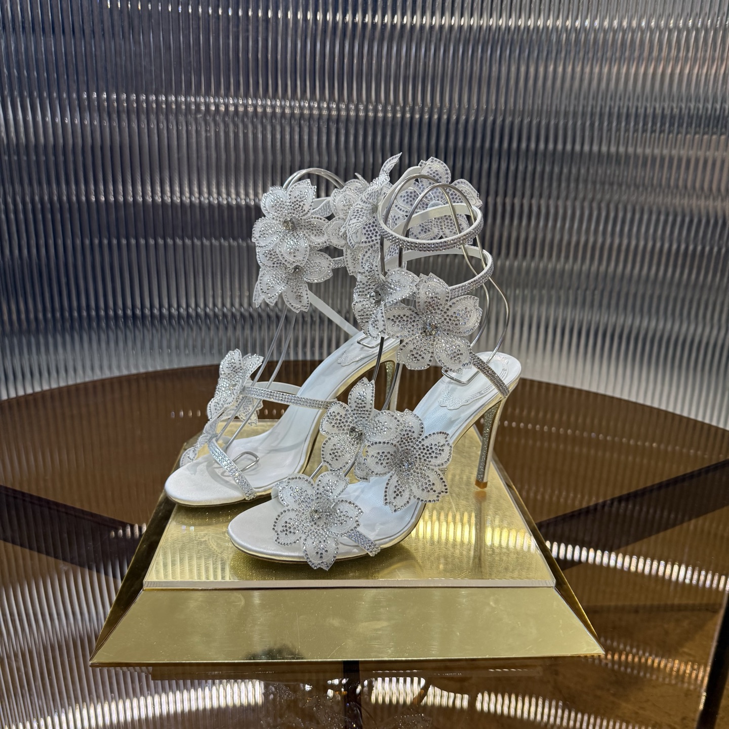 Stylish FLORIANE High Heels with Snake-Style Lace and Water Drills - 图片 2