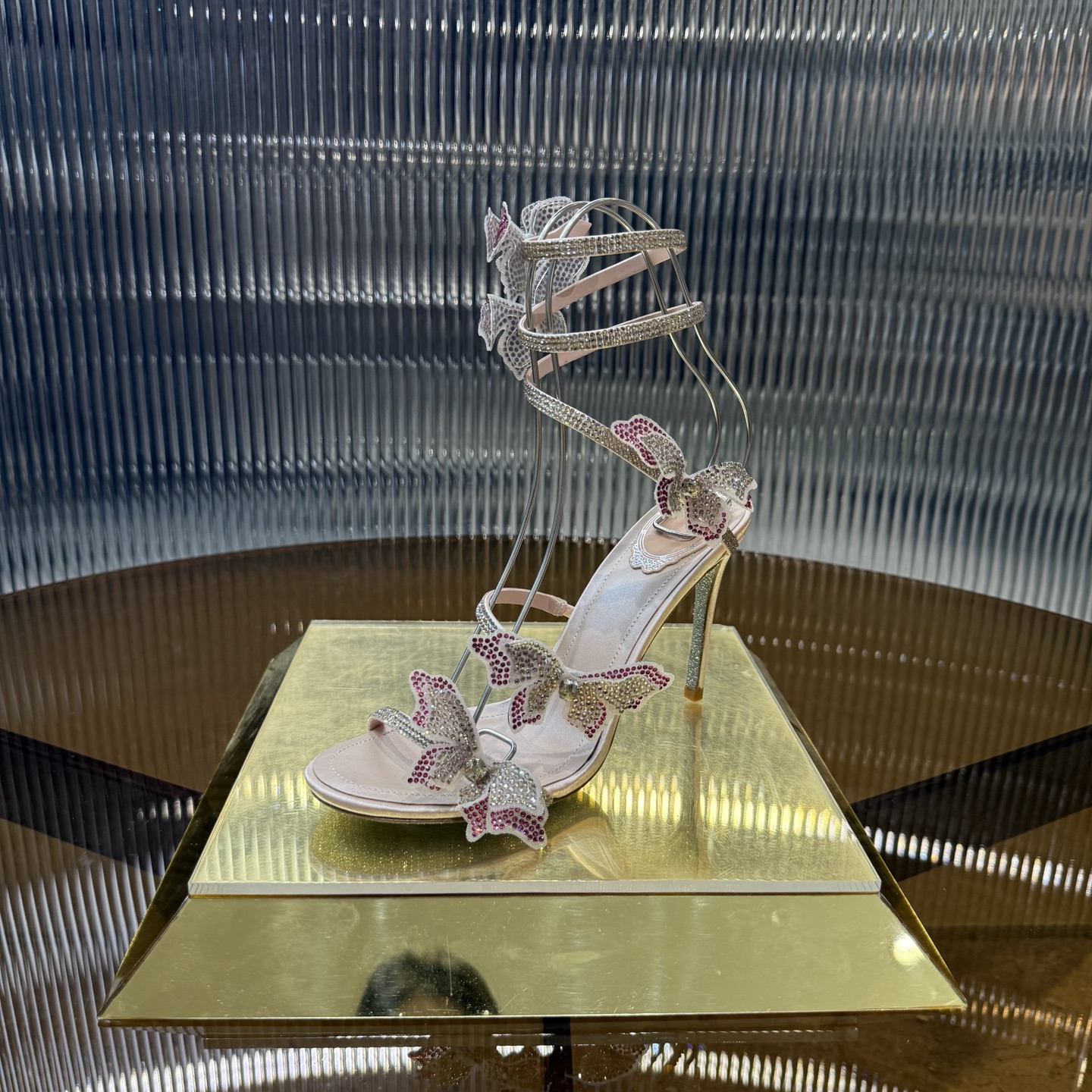 Handmade Butterfly High Heels: Elegant, Noble, and Unique in 3 Colors - 图片 3