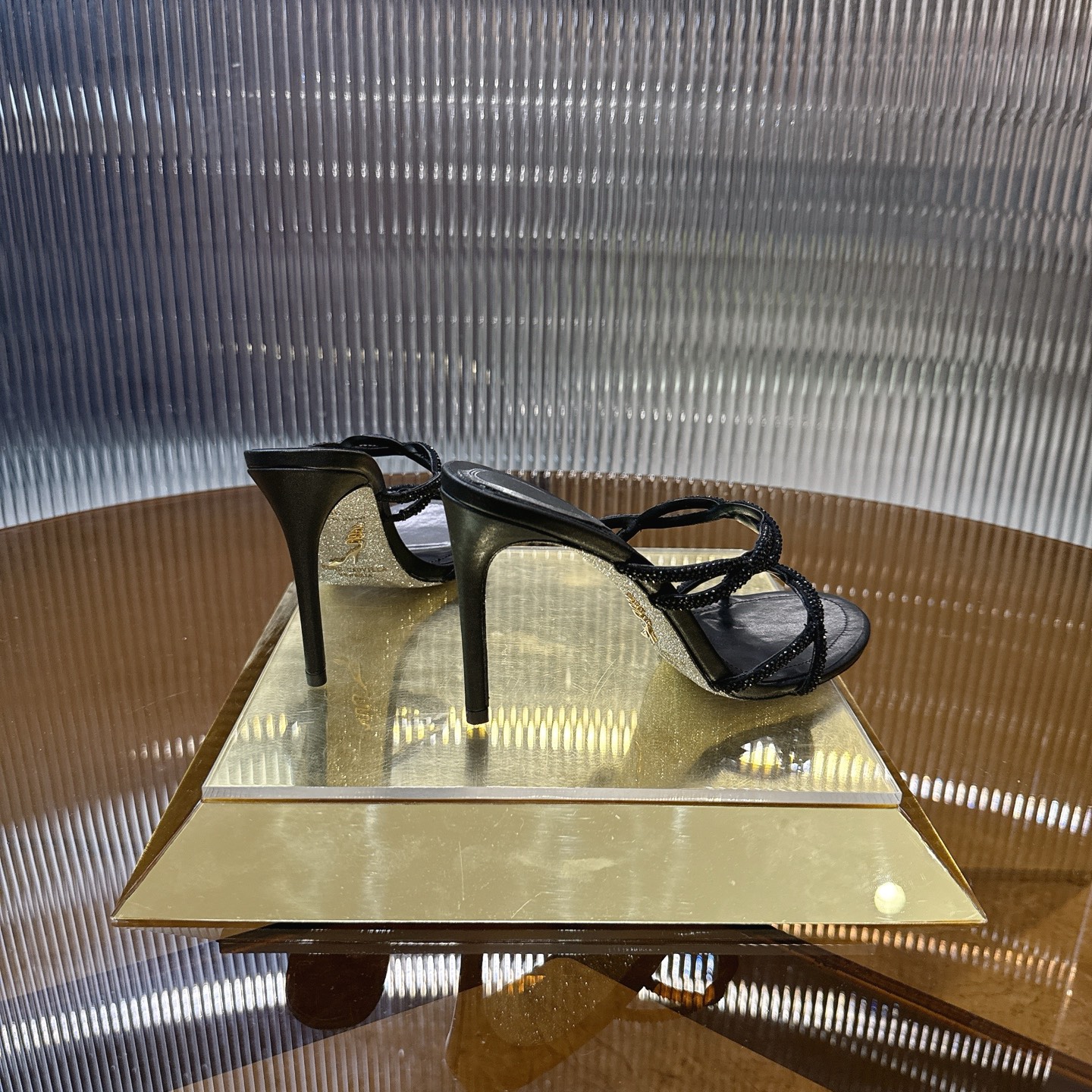 CATERINA Crystal Heel Pumps: Elegant design with bright water drills, perfect for elegance. - 图片 3