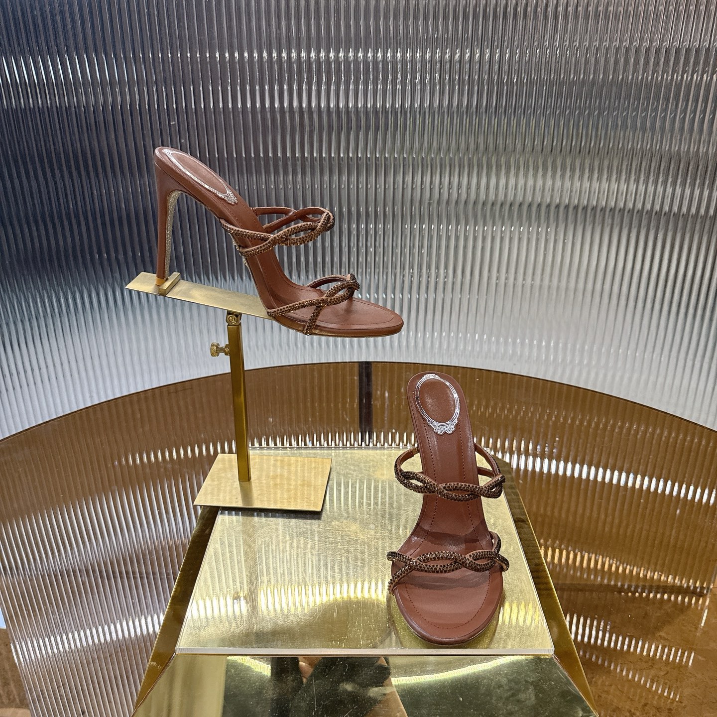 Luxurious Crystal Heel Pumps with Viper Design – CATERINA Collection - 图片 6