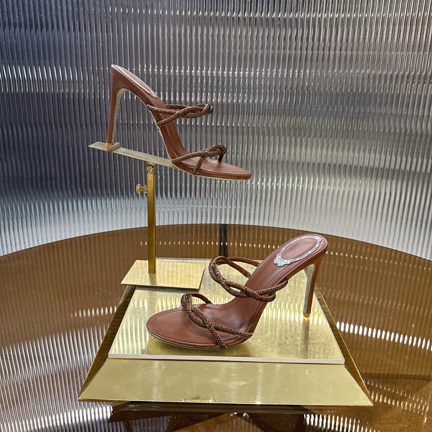 Luxurious Crystal Heel Pumps with Viper Design – CATERINA Collection - 图片 5