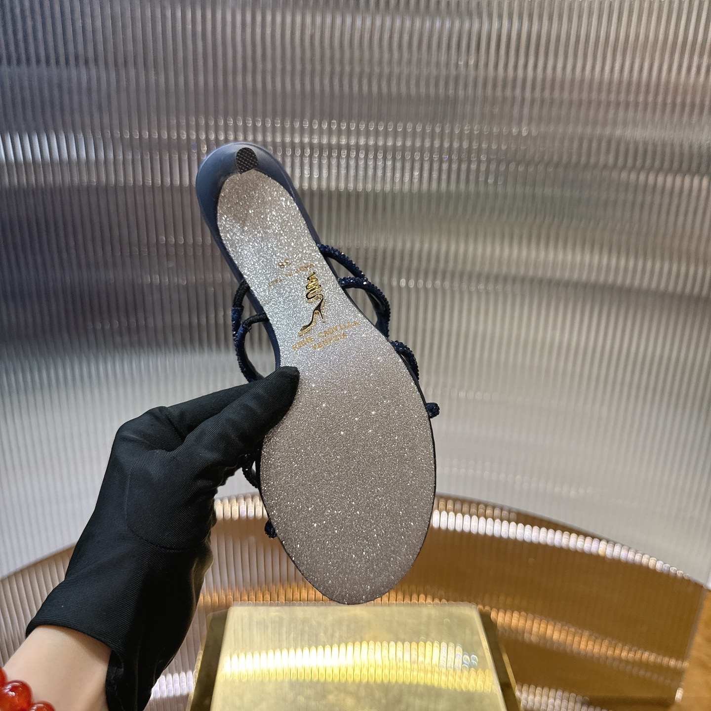 Stylish Crossline Heels with Crystal Details for Elegance – CATERINA P650 Collection - 图片 9