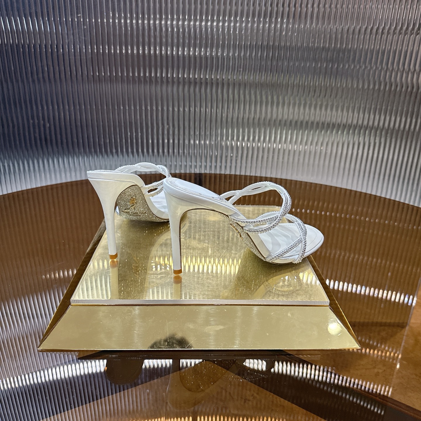 Luxurious Crystal Heel Pumps with Viper Design – CATERINA’s Top-level P650 - 图片 3