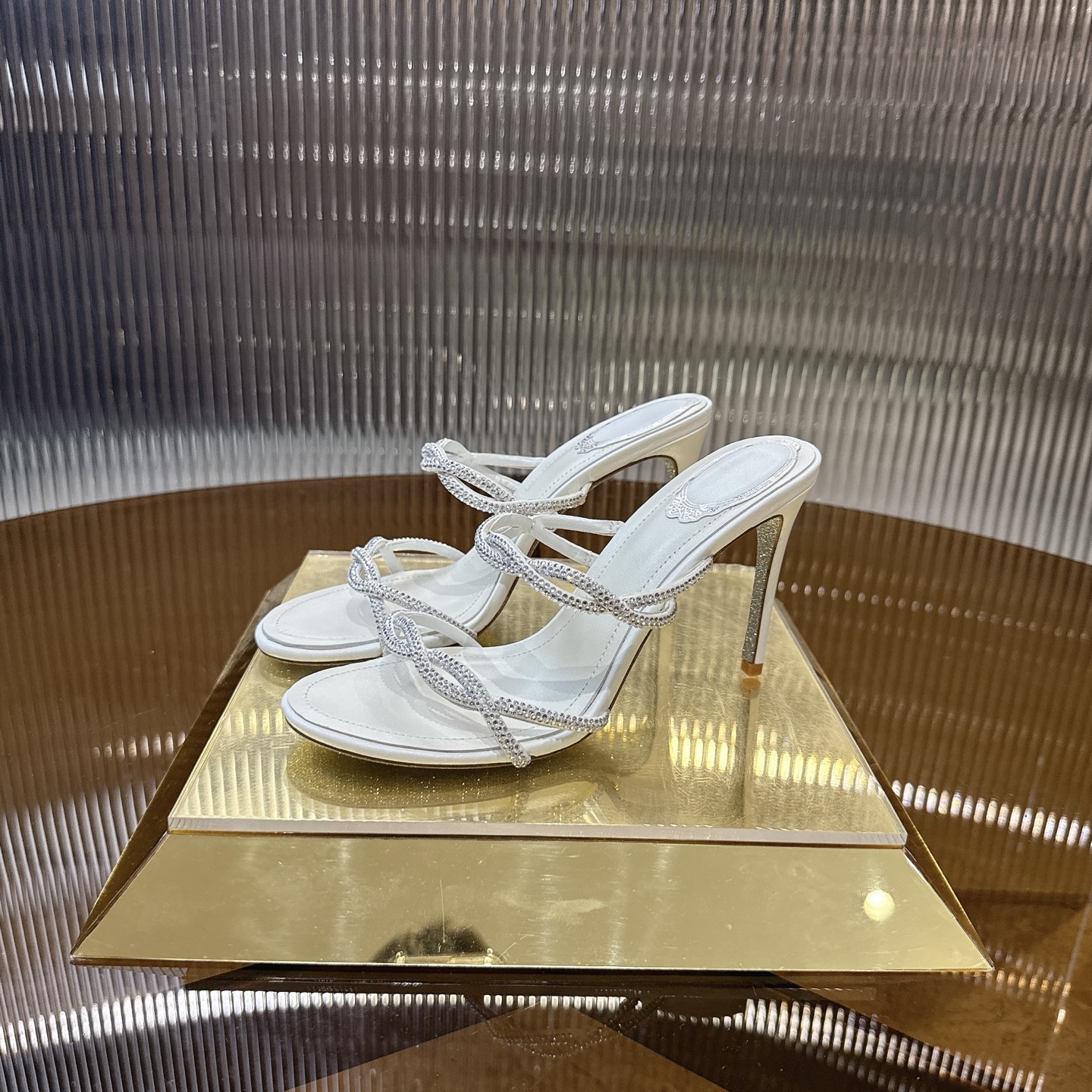 Luxurious Crystal Heel Pumps with Viper Design – CATERINA’s Top-level P650 - 图片 2