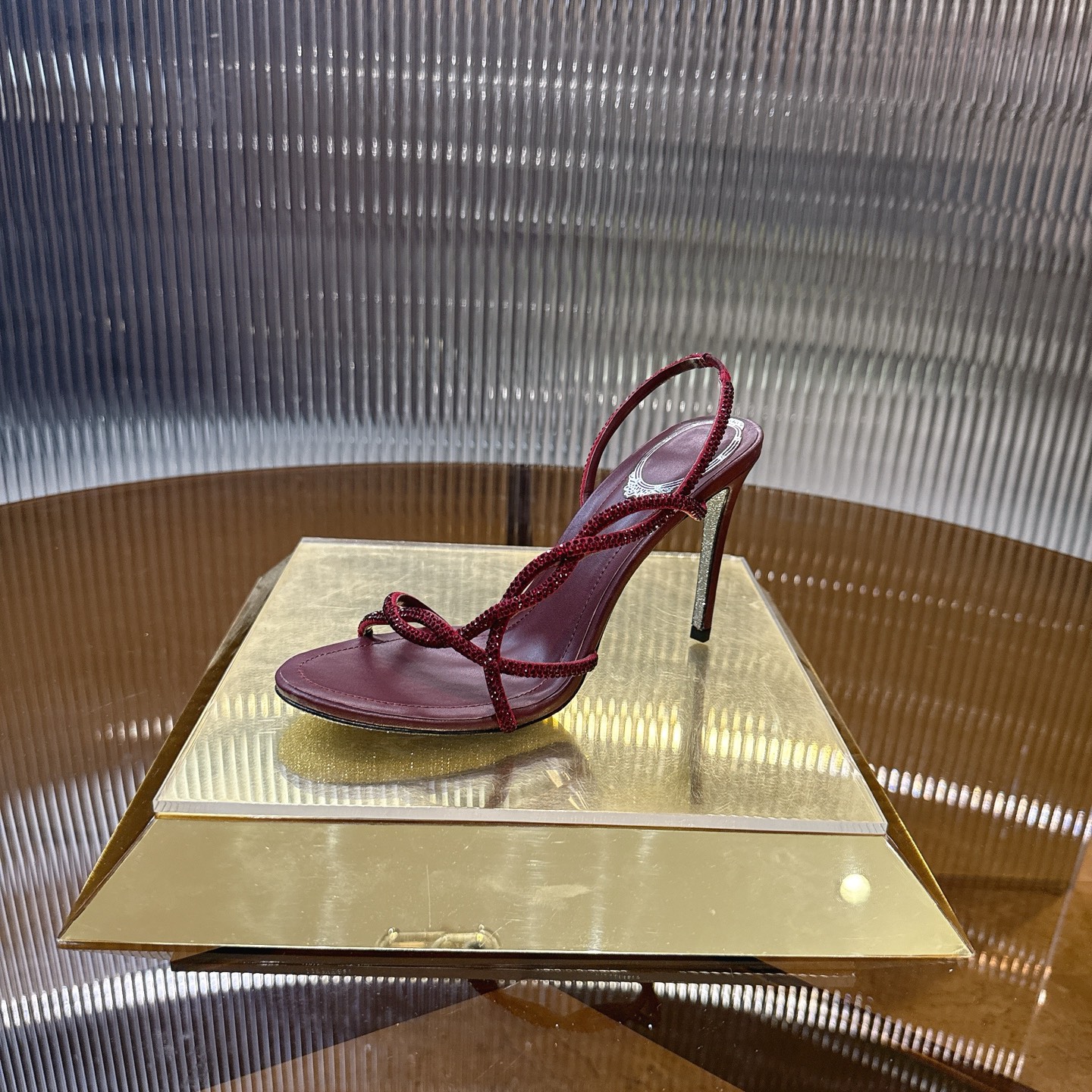 Stylish Crystal Heel Shoes by CATERINA: Elegant design with bright water drills, perfect for elegance. - 图片 4