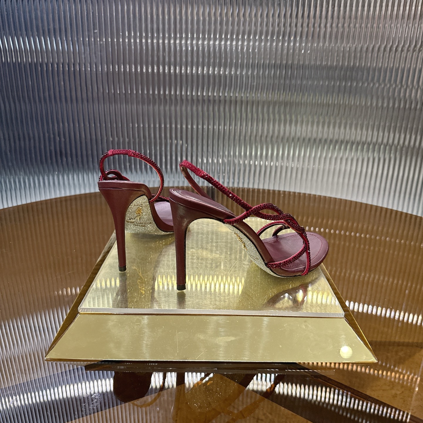 Stylish Crystal Heel Shoes by CATERINA: Elegant design with bright water drills, perfect for elegance. - 图片 3